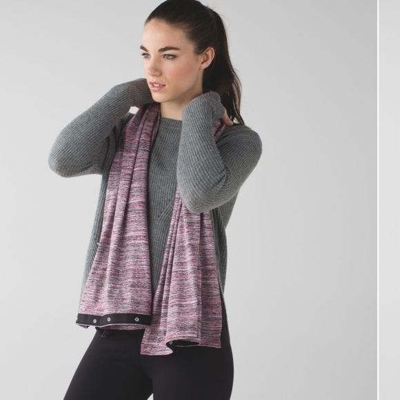 Lululemon Scarf Wrap Vinyasa Infinity Space Dye Camo Berry Rulu Rectangular B27 - Picture 1 of 11